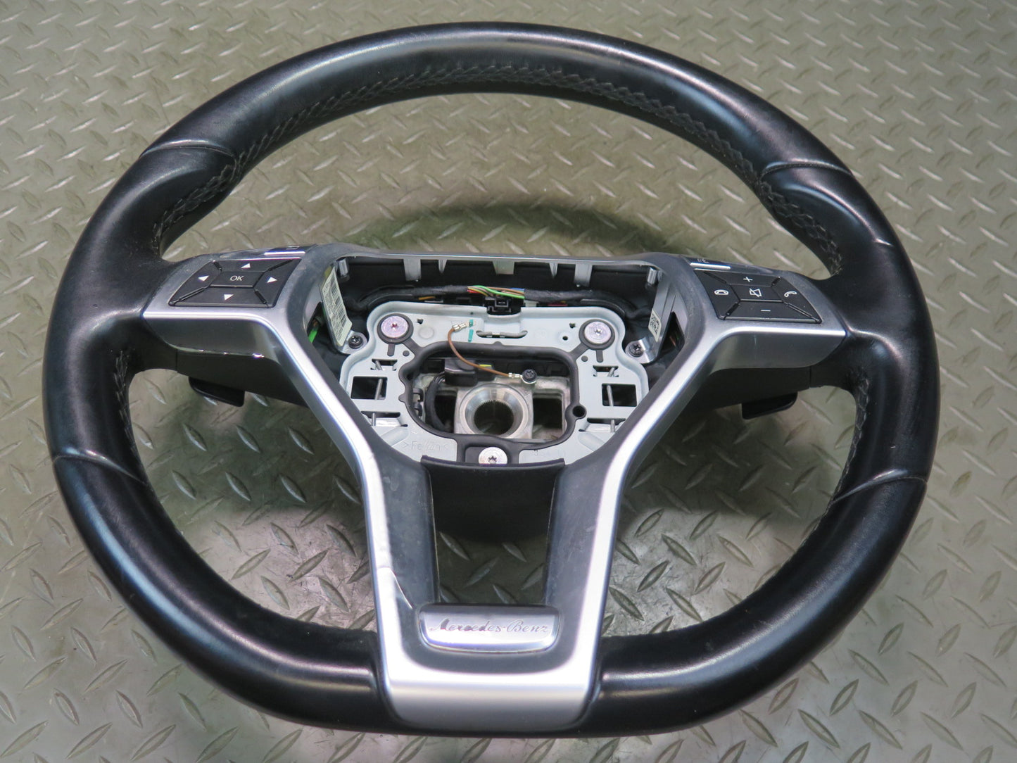 13-16 Mercedes R231 SL550 Sport Leather Steering Black w Controls & Paddles OEM