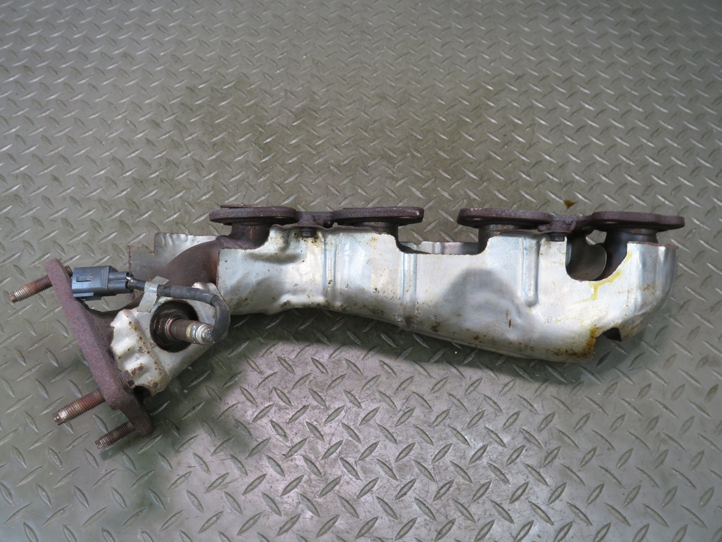 01-06 Lexus LS430 UCF30L 3UZFE Left Exhaust Manifold w Heat Shield OEM