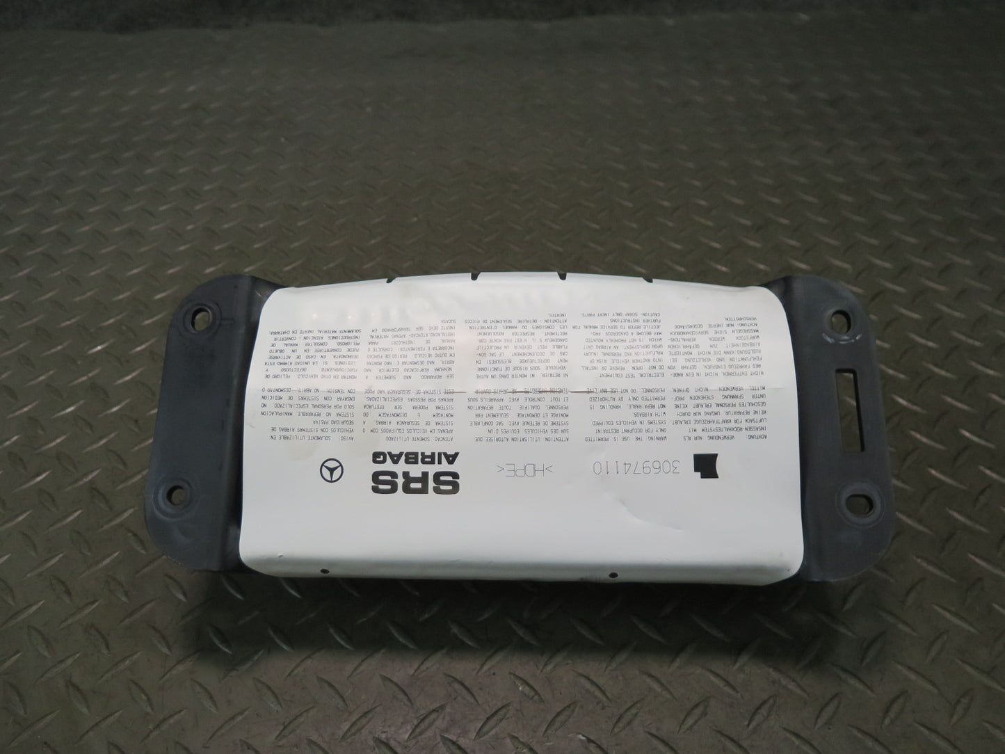 13-15 MERCEDES R231 SL550 FRONT RIGHT PASSENGER SIDE DASH SRS AIRBAG OEM