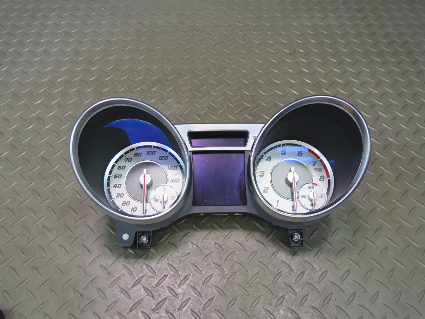 13-16 Mercedes R231 SL550 Instrument Cluster Gauge Speedometer 2319000001 OEM