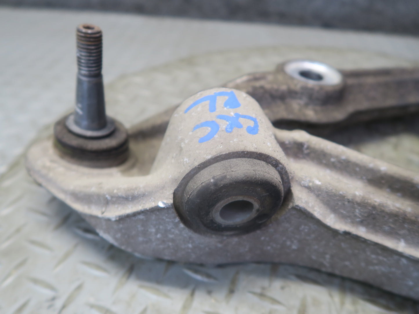 97-04 Chevrolet Corvette C5 Set of 3 Rear Left Suspension Control Arm 45K OEM