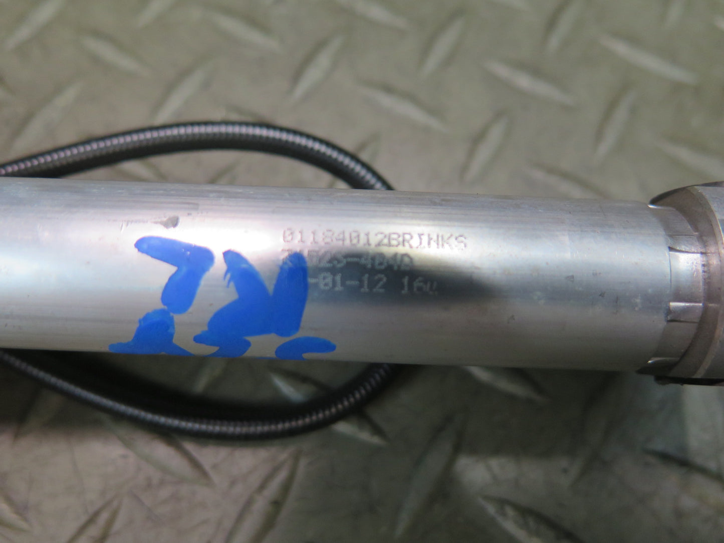 13-20 Mercedes R231 SL550 Convertible TOP Roof Left Hydraulic Cylinder OEM