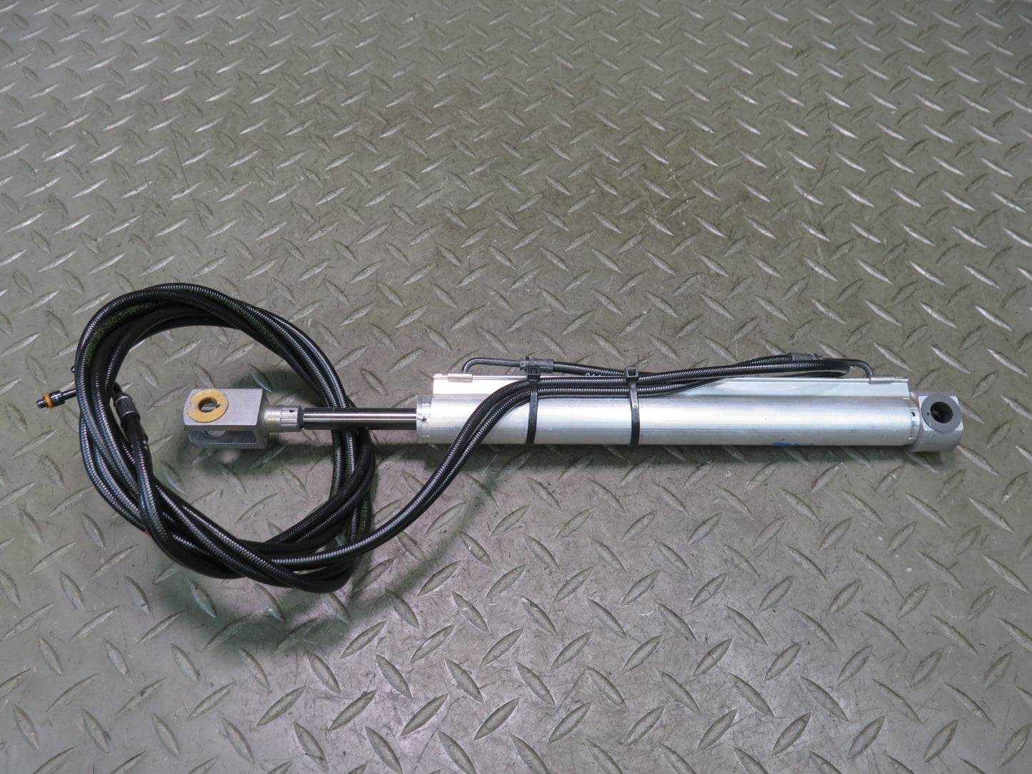 13-20 Mercedes R231 SL550 Convertible TOP Roof Left Hydraulic Cylinder OEM