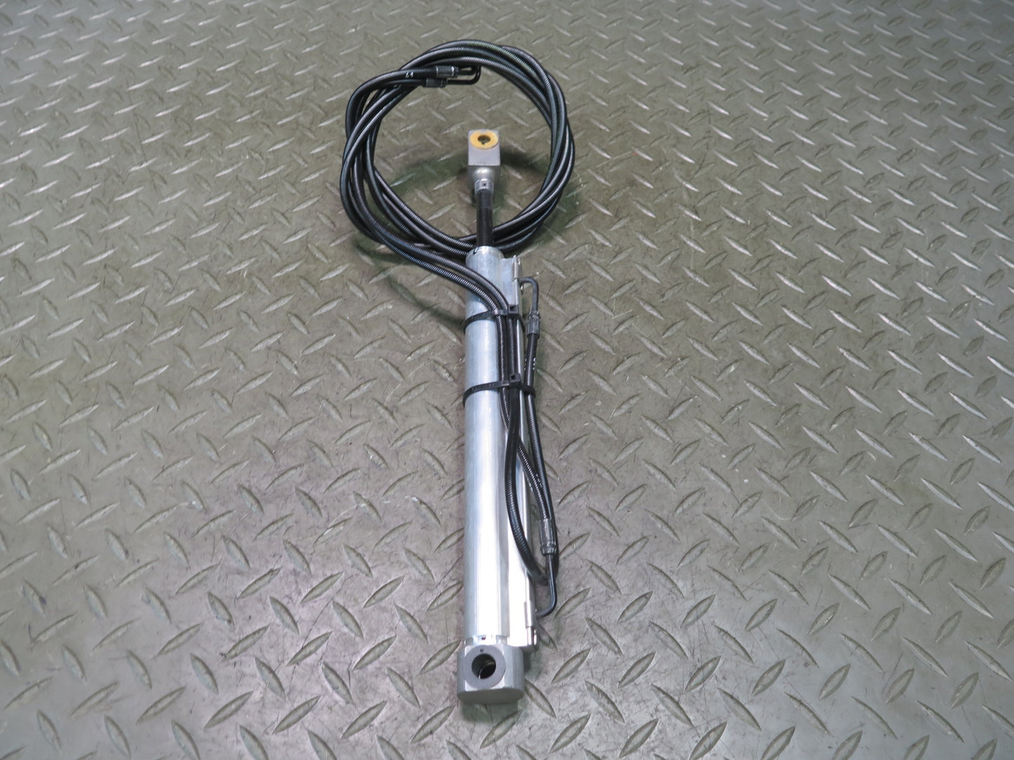 13-20 Mercedes R231 SL550 Convertible TOP Roof Left Hydraulic Cylinder OEM