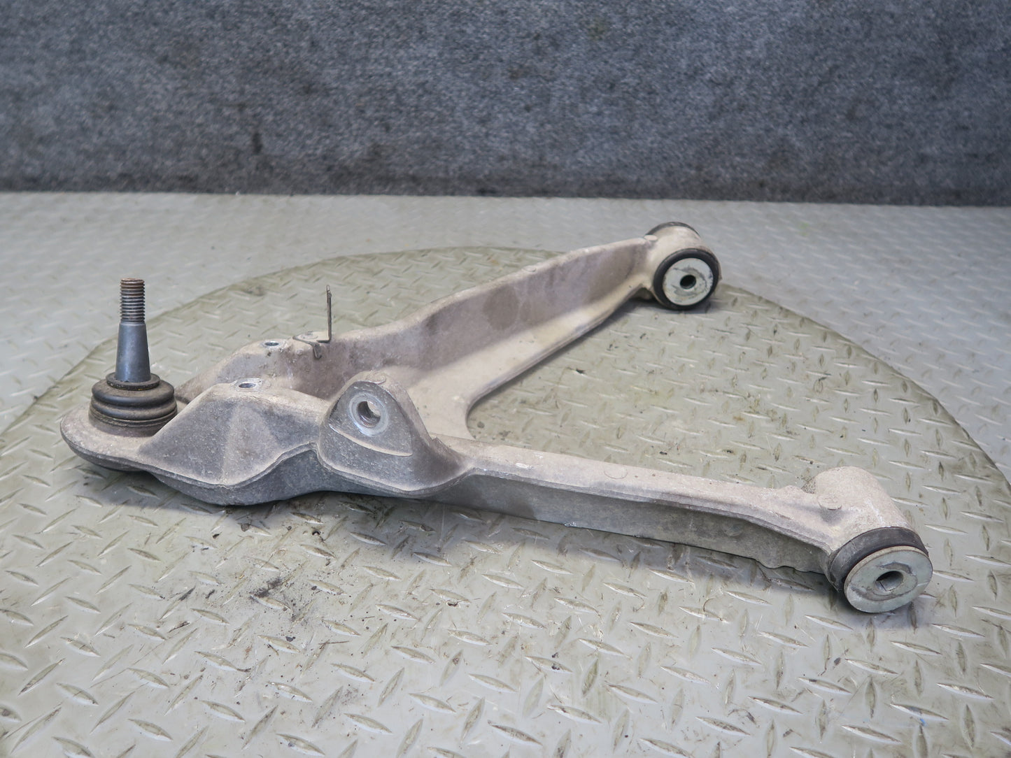 97-04 Chevrolet Corvette C5 Set of 2 Front Right Upper Lower Control Arm 45K OEM