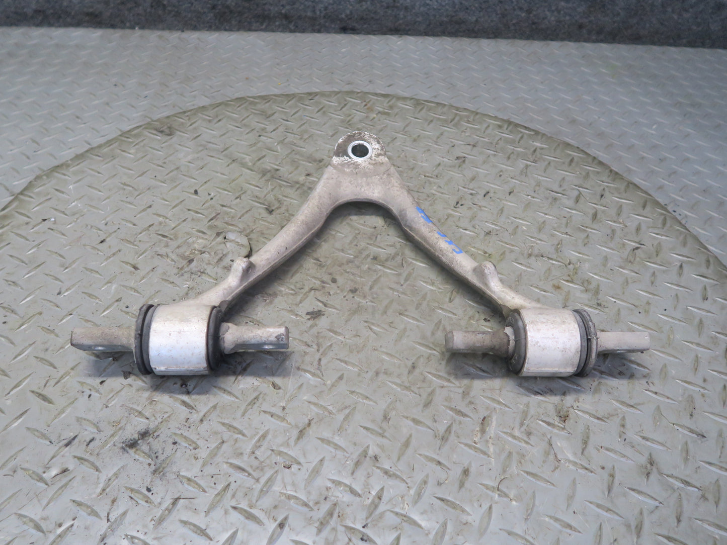 97-04 Chevrolet Corvette C5 Set of 2 Front Right Upper Lower Control Arm 45K OEM