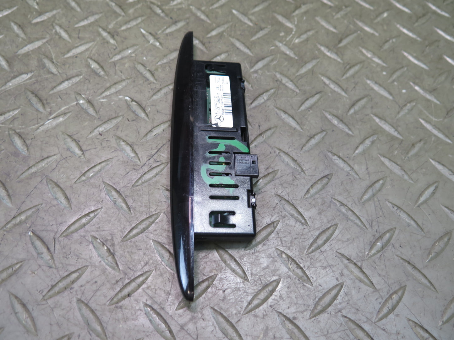 13-20 Mercedes R231 SL550 PDC Parking Sensor Warning Buzzer 1725420123 OEM