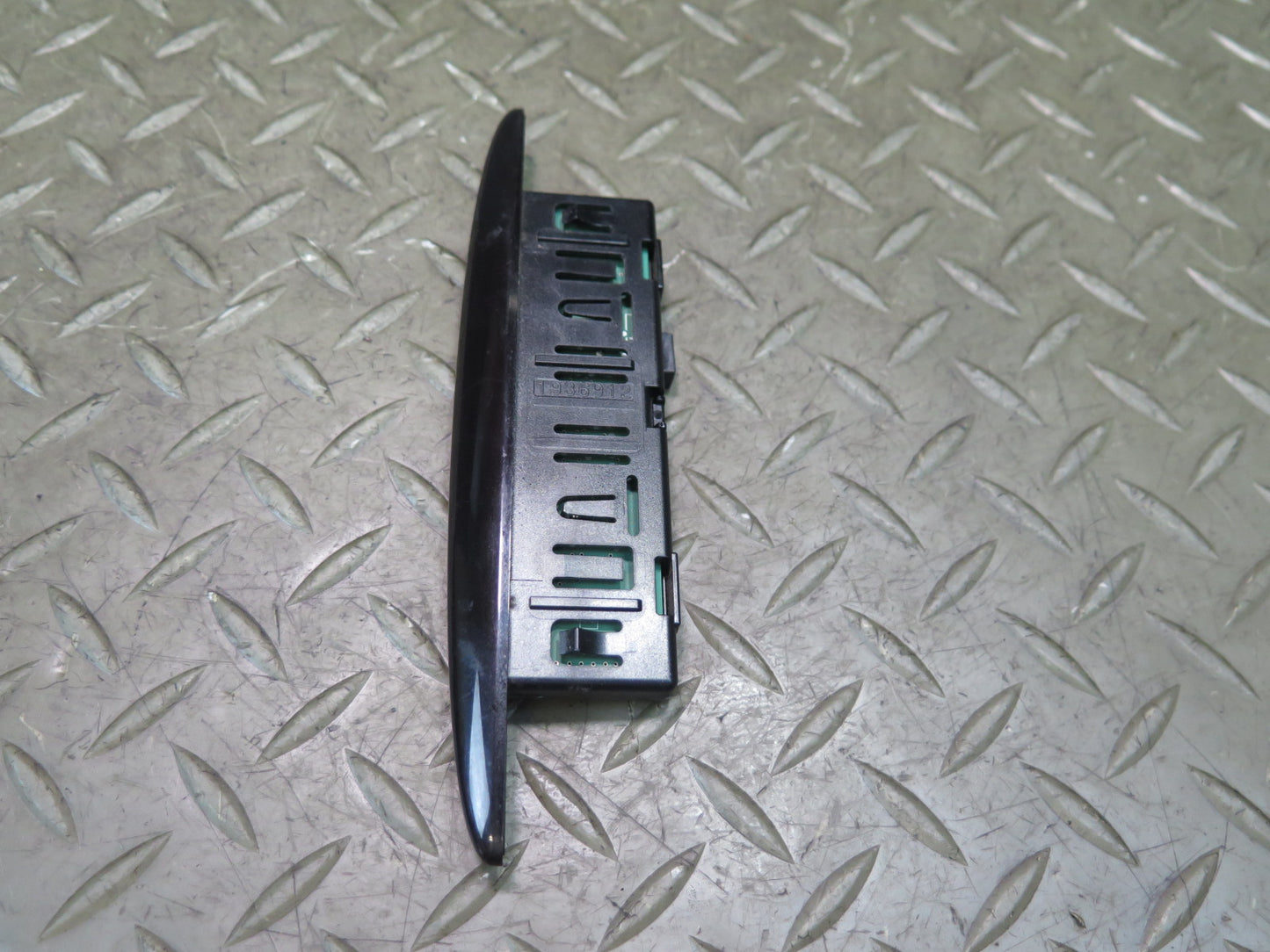 13-20 Mercedes R231 SL550 PDC Parking Sensor Warning Buzzer 1725420123 OEM