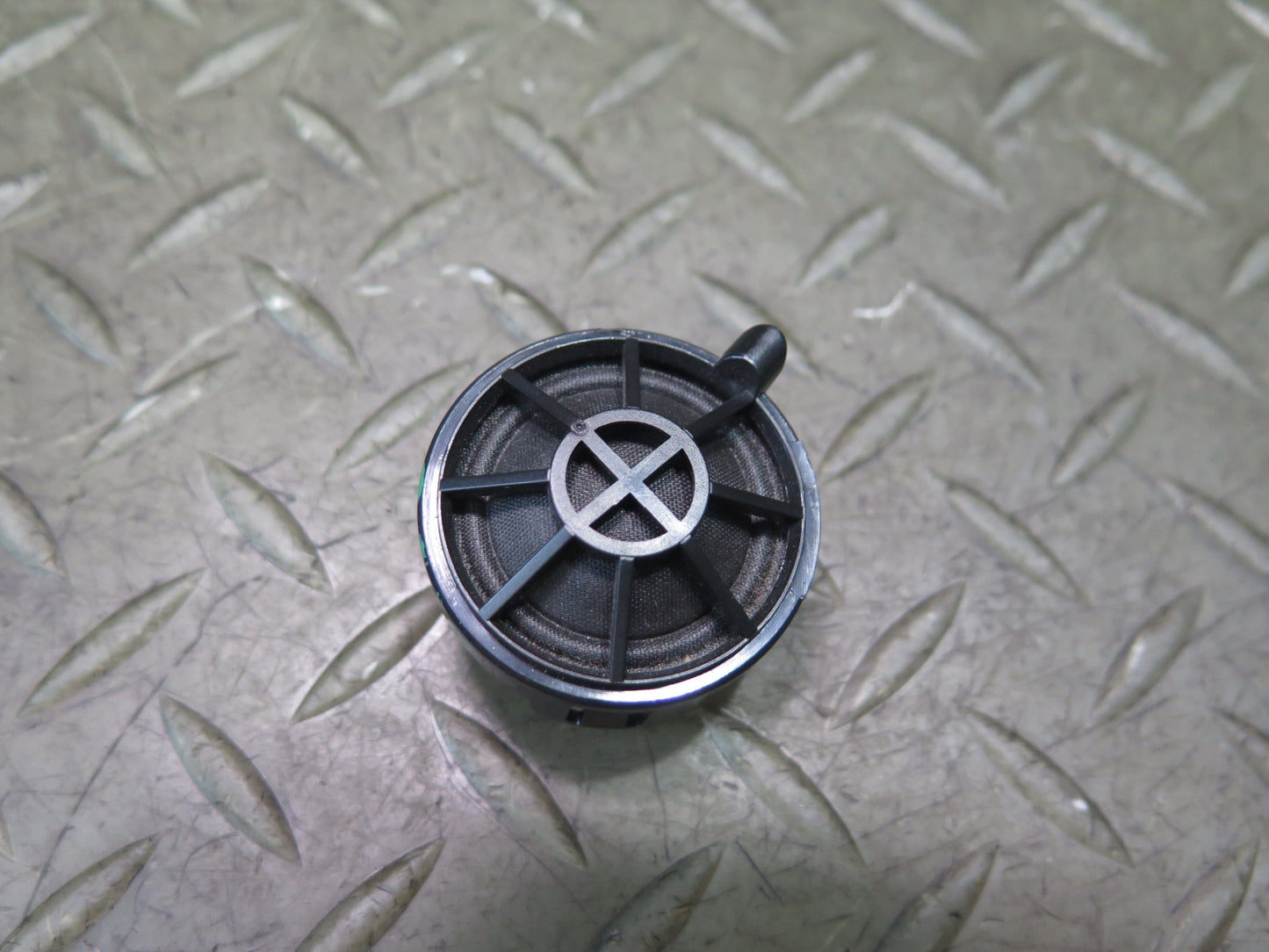 13-20 Mercedes R231 SL550 Left or Right Door Tweeter Speaker OEM