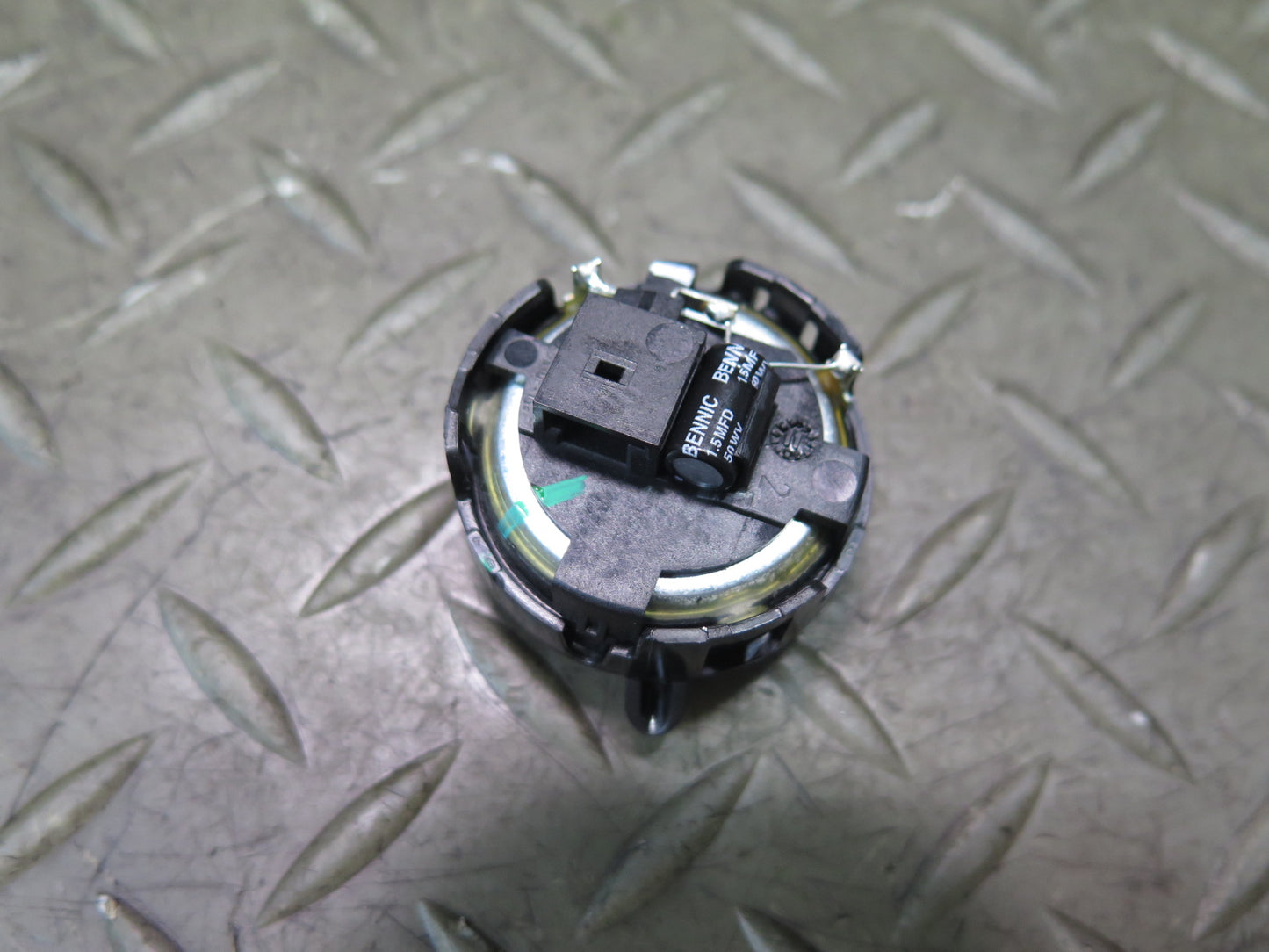 13-20 Mercedes R231 SL550 Left or Right Door Tweeter Speaker OEM