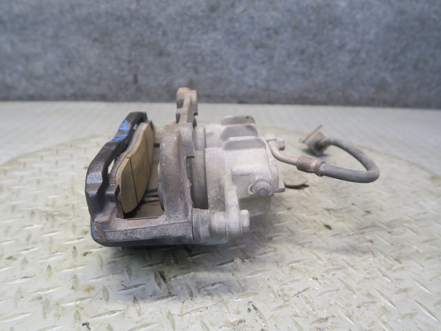 97-04 Chevrolet Corvette C5 Set of 2 Front Brake Caliper PBR 45K Miles OEM