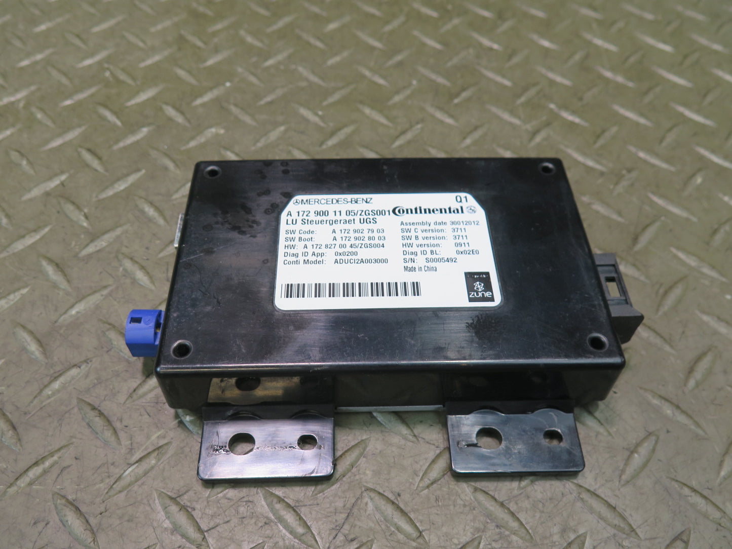 2013 Mercedes R231 SL550 Interface Communication Control Module 1729001105 OEM