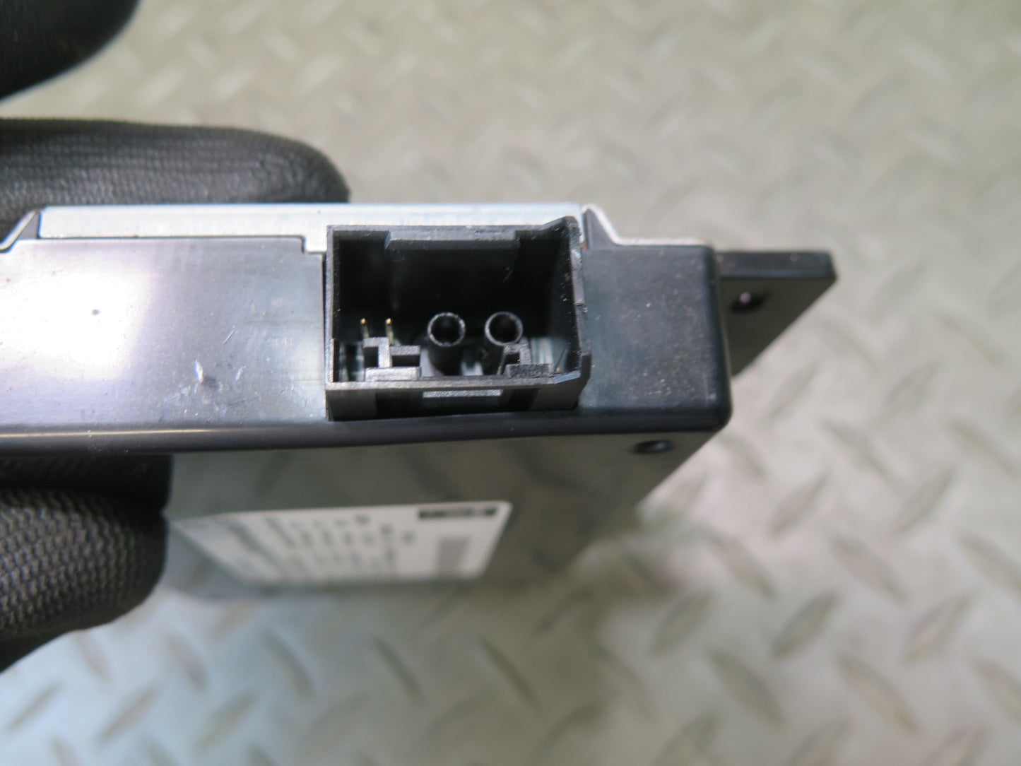 2013 Mercedes R231 SL550 Interface Communication Control Module 1729001105 OEM