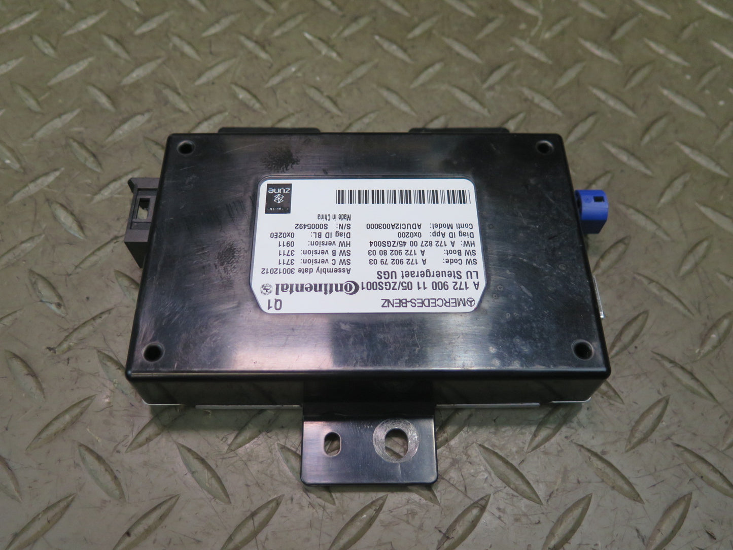 2013 Mercedes R231 SL550 Interface Communication Control Module 1729001105 OEM
