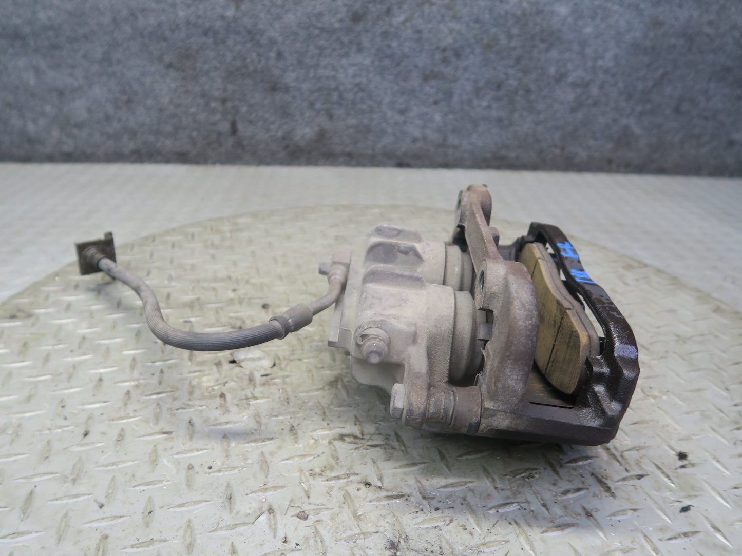 97-04 Chevrolet Corvette C5 Set of 2 Front Brake Caliper PBR 45K Miles OEM