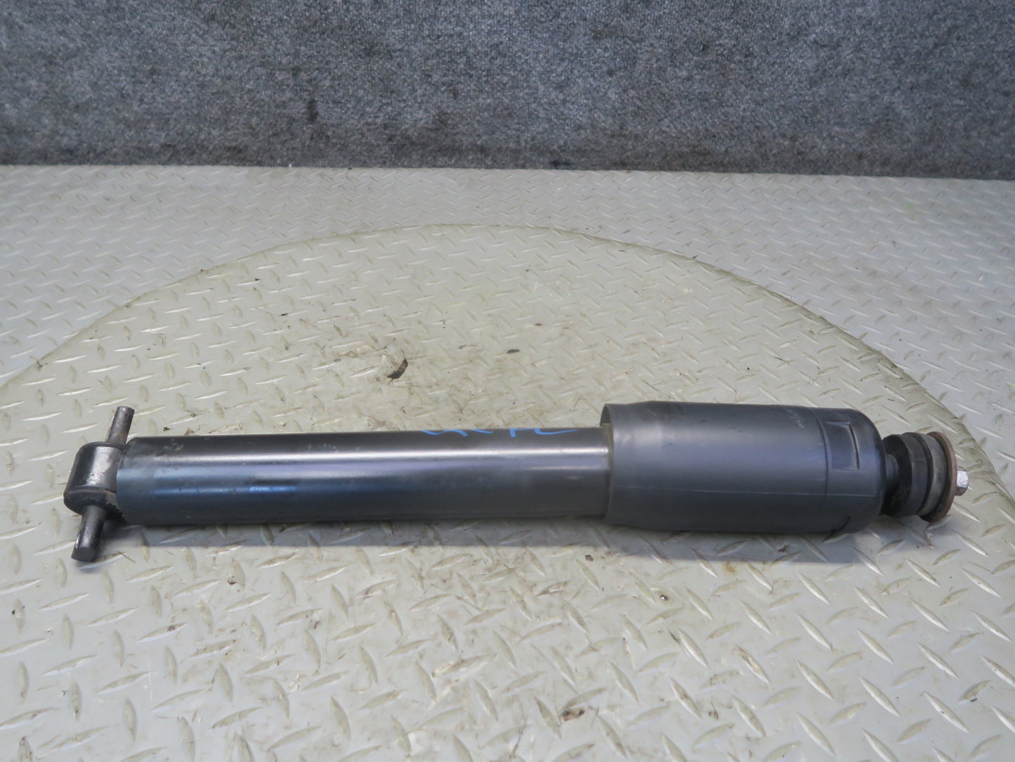 97-04 Chevrolet Corvette C5 Front Left & Right Strut Shock Absorber Set 45K OEM