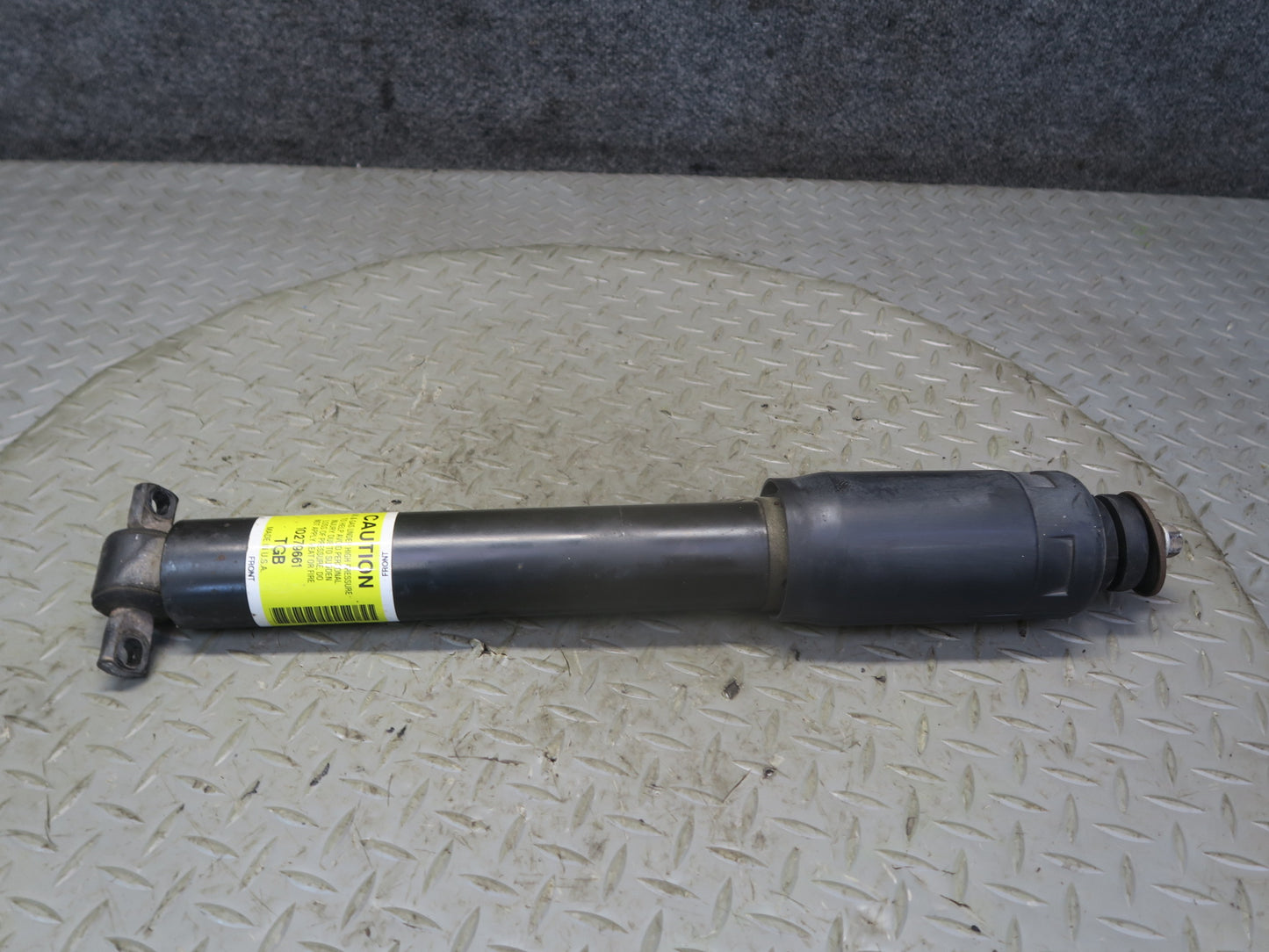 97-04 Chevrolet Corvette C5 Front Left & Right Strut Shock Absorber Set 45K OEM
