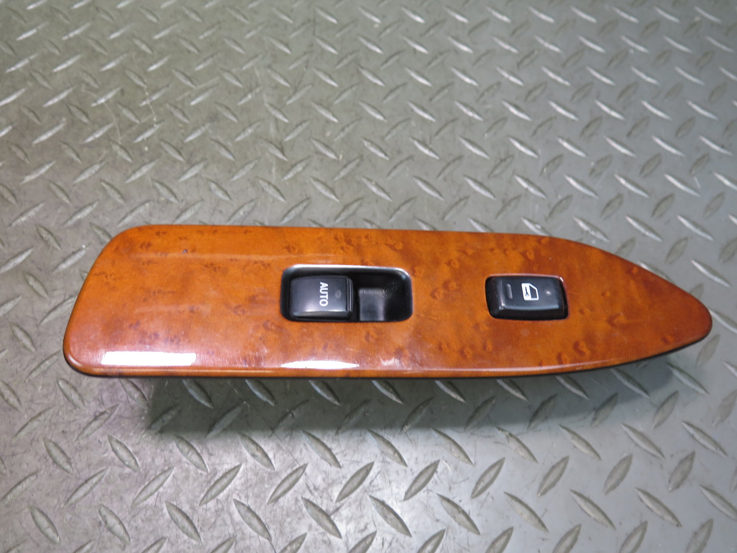 2003-2007 Lexus UZJ100L LX470 Front & Rear Right Door Window Switch Trim Set