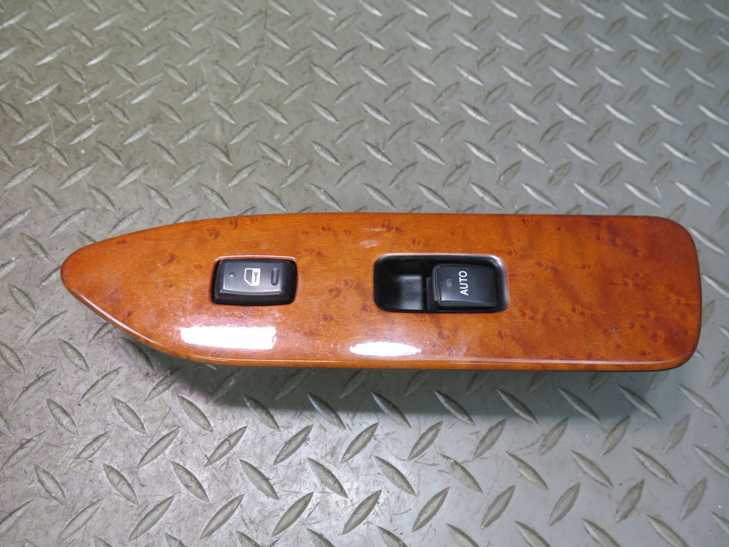 2003-2007 Lexus UZJ100L LX470 Front & Rear Right Door Window Switch Trim Set