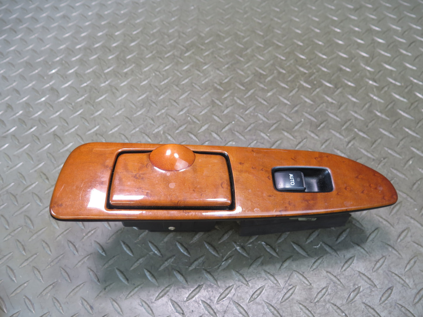 2003-2007 Lexus UZJ100L LX470 Front & Rear Right Door Window Switch Trim Set