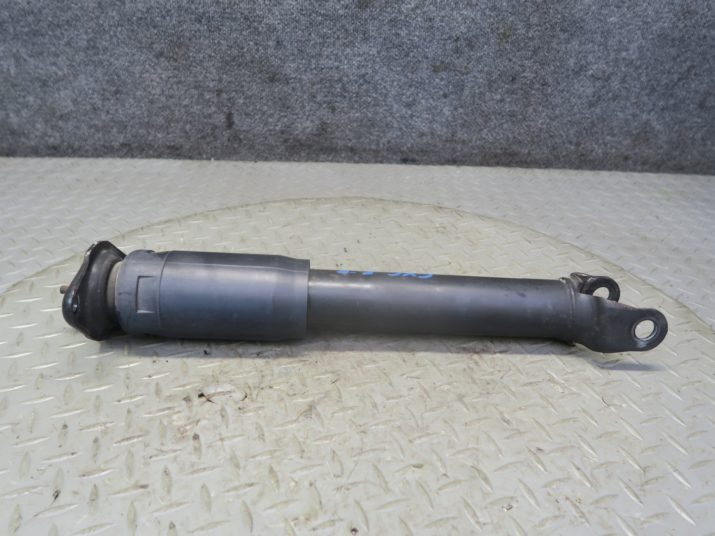97-04 Chevrolet Corvette C5 Rear Left & Right Strut Shock Absorber Set 45K OEM