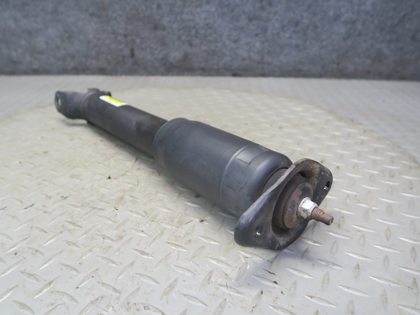 97-04 Chevrolet Corvette C5 Rear Left & Right Strut Shock Absorber Set 45K OEM