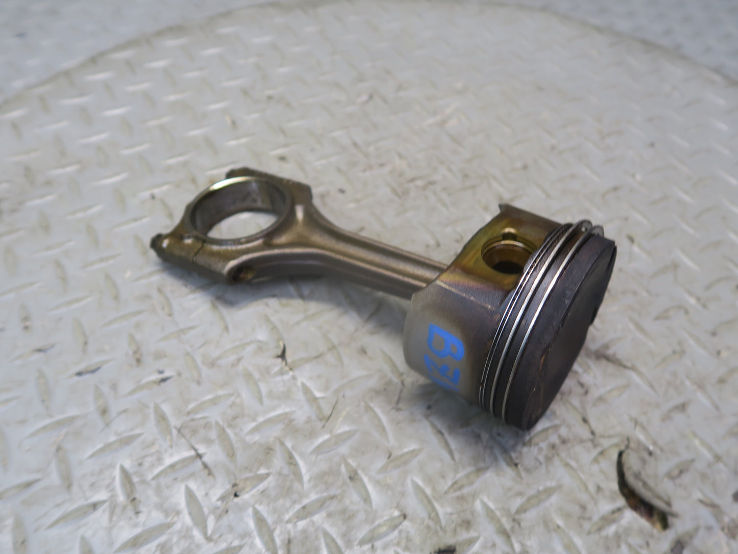 96-99 BMW E36/7 Z3 1.9L M44 Set of 4 Engine Motor Piston Connecting Rod OEM
