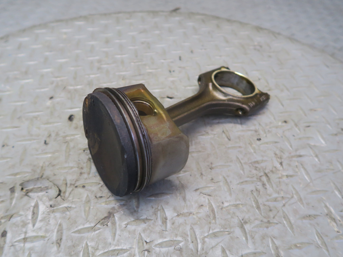 96-99 BMW E36/7 Z3 1.9L M44 Set of 4 Engine Motor Piston Connecting Rod OEM
