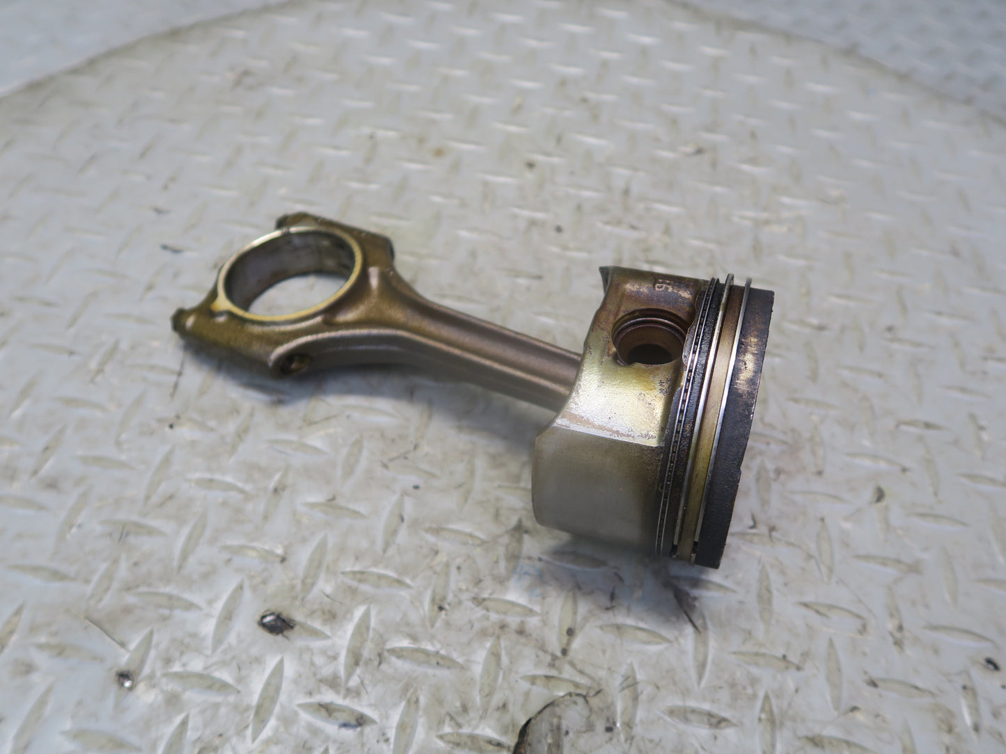 96-99 BMW E36/7 Z3 1.9L M44 Set of 4 Engine Motor Piston Connecting Rod OEM