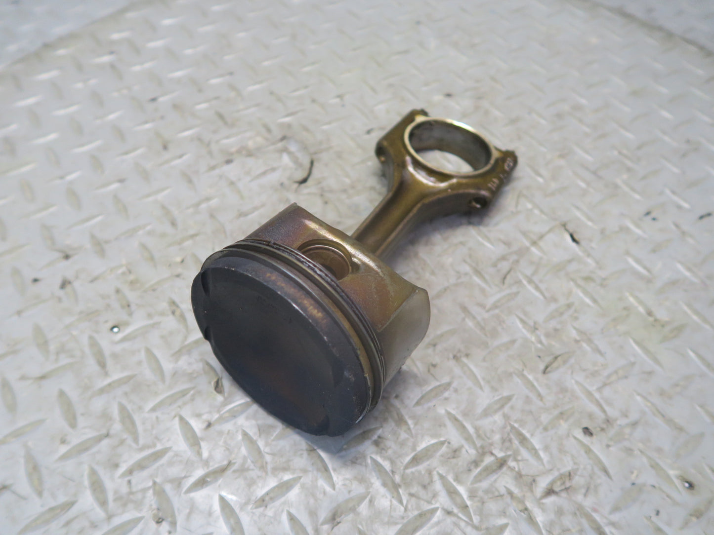 96-99 BMW E36/7 Z3 1.9L M44 Set of 4 Engine Motor Piston Connecting Rod OEM