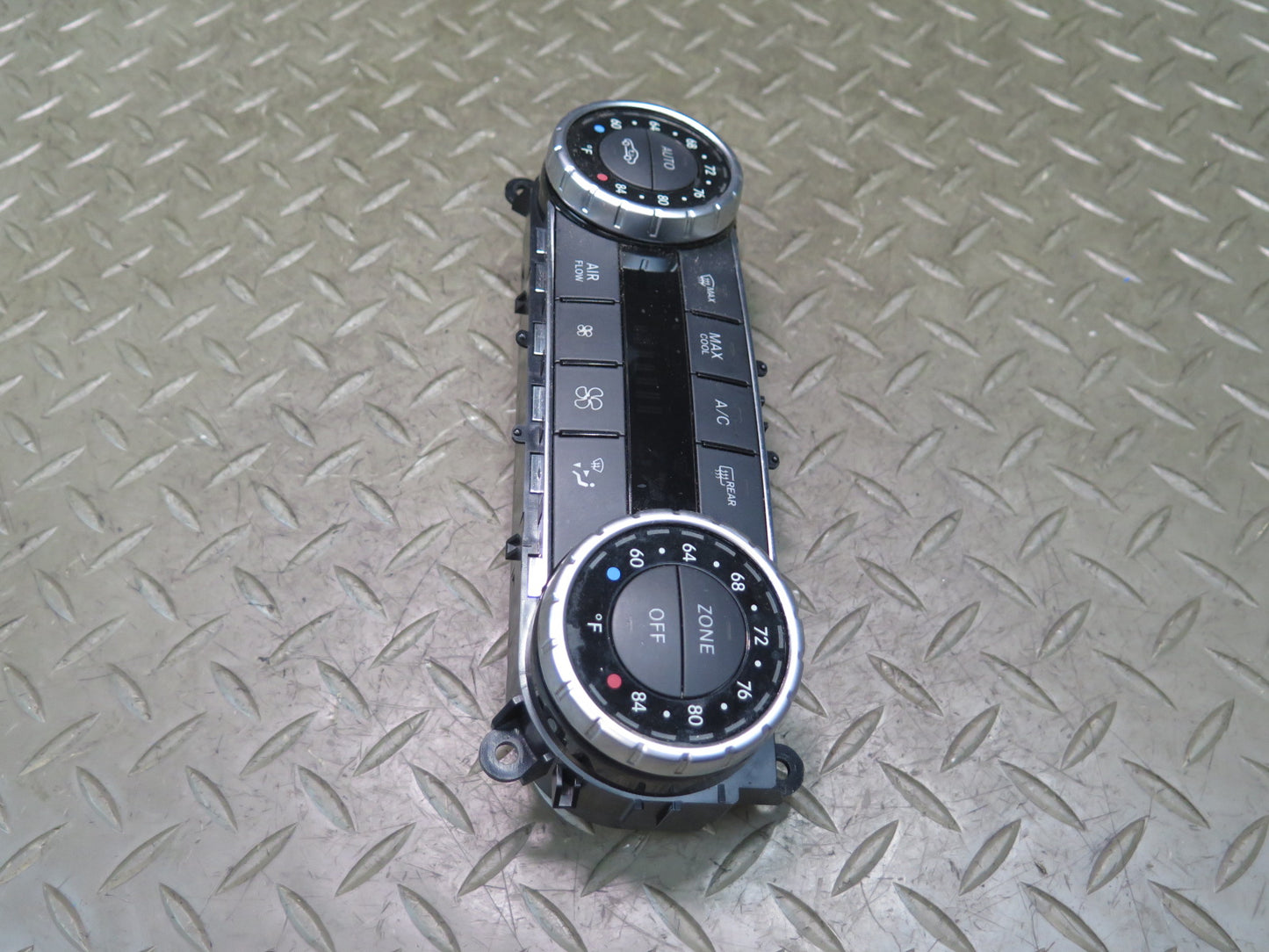 13-16 Mercedes R231 SL550 A/C Heater Climate Control Switch 2319008100 OEM