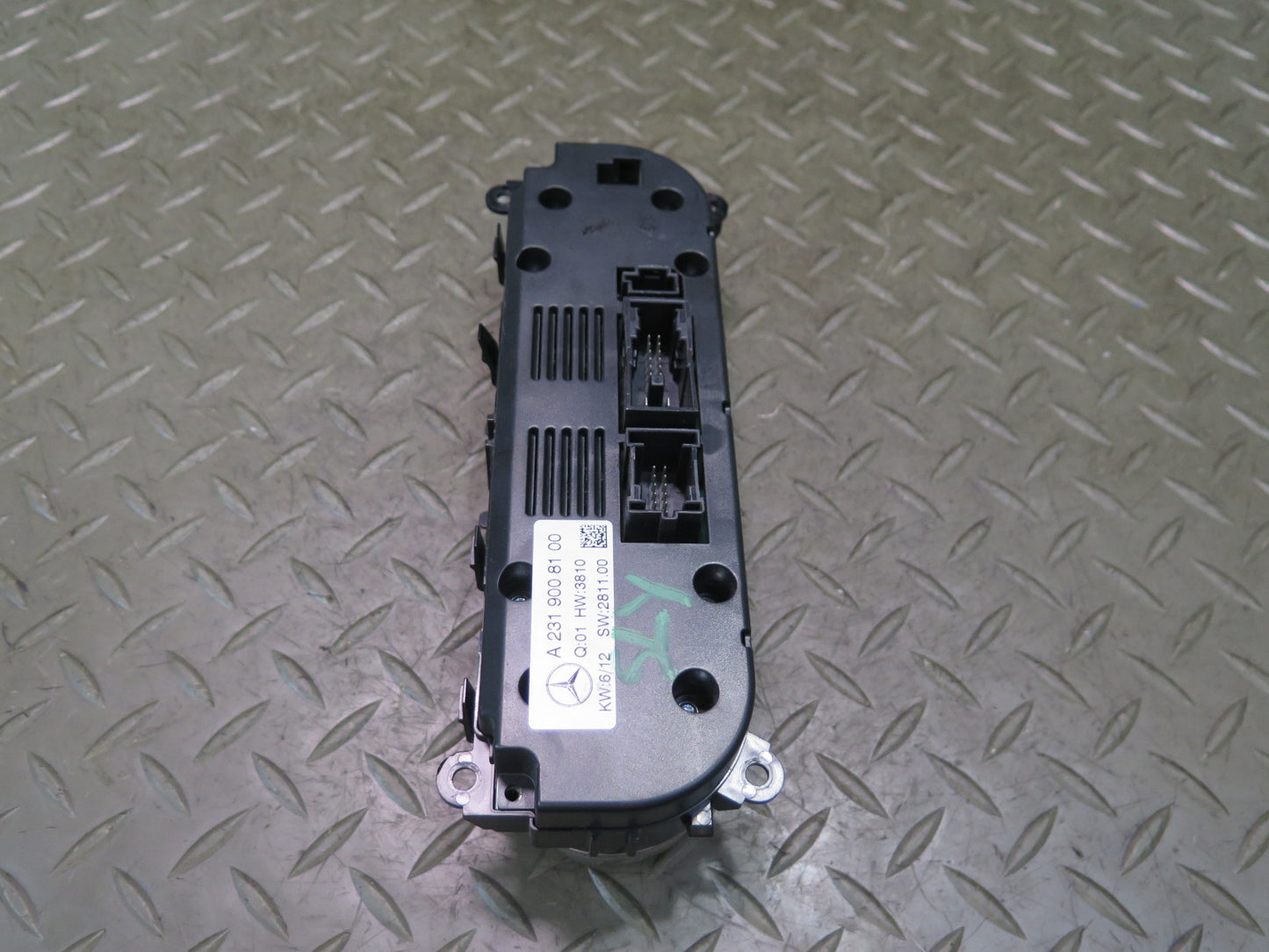 13-16 Mercedes R231 SL550 A/C Heater Climate Control Switch 2319008100 OEM