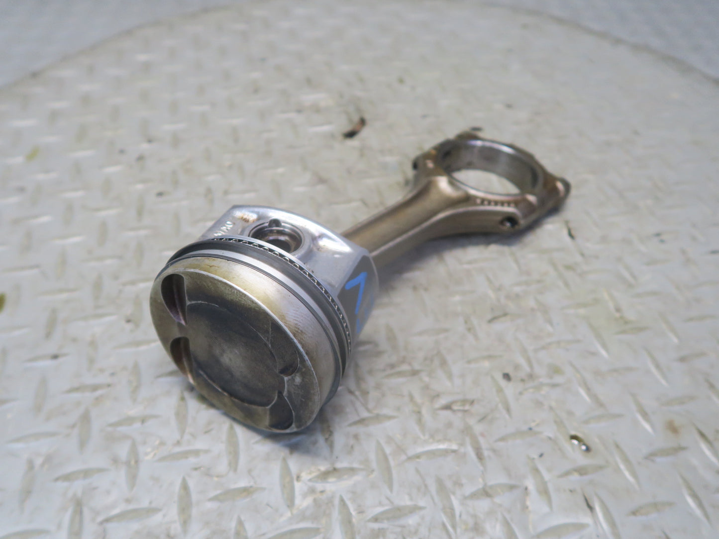 01-03 VW Eurovan T4 2.8L AXK Set of 6 Engine Piston Connecting Rod 136K OEM