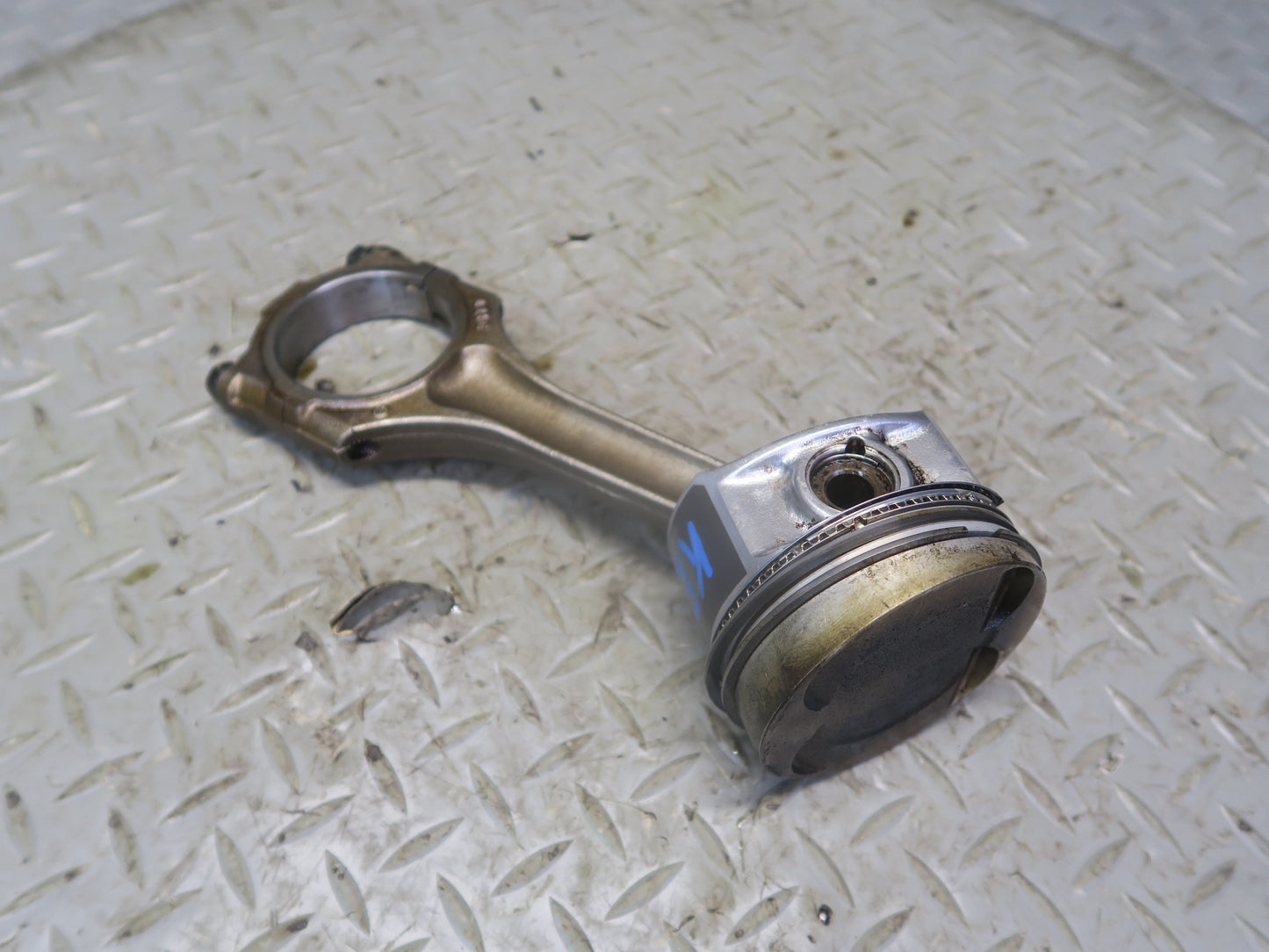 01-03 VW Eurovan T4 2.8L AXK Set of 6 Engine Piston Connecting Rod 136K OEM