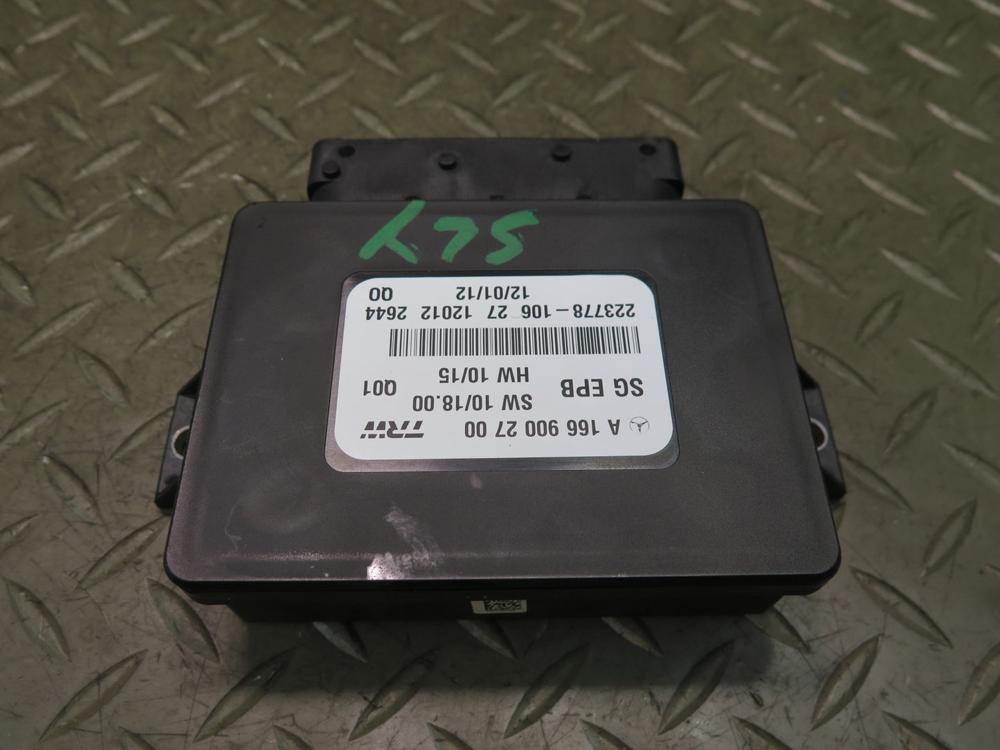13-20 Mercedes R231 SL550 Parking Brake Control Module 1669002700 OEM