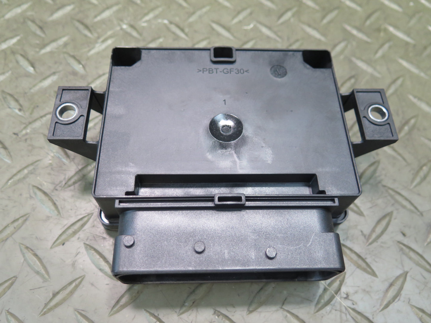 13-20 Mercedes R231 SL550 Parking Brake Control Module 1669002700 OEM