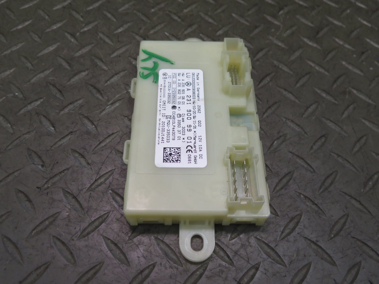13-20 Mercedes R231 SL550 Keyless Entry Door Control Module 2319009901 OEM