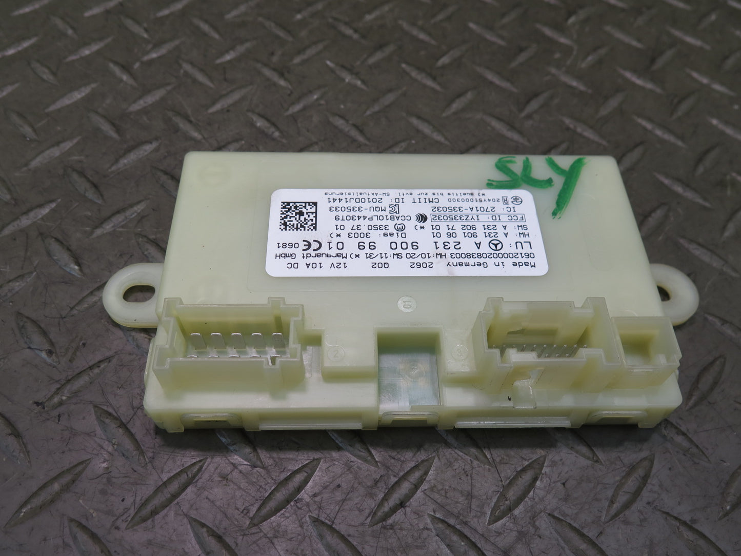 13-20 Mercedes R231 SL550 Keyless Entry Door Control Module 2319009901 OEM
