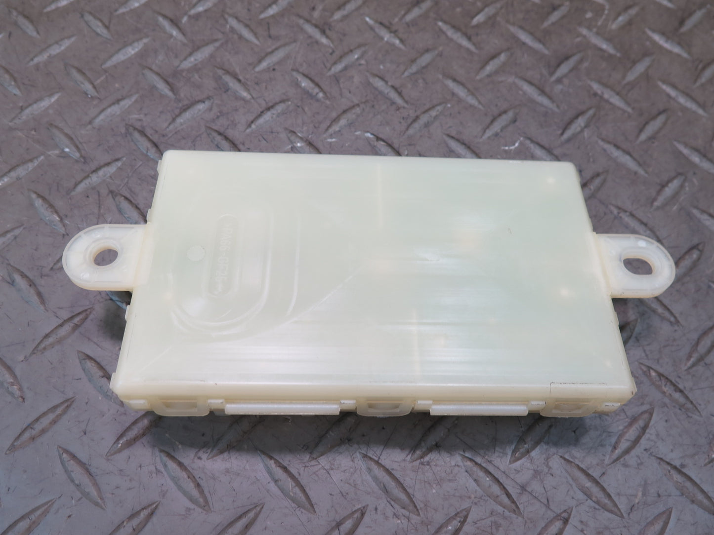 13-20 Mercedes R231 SL550 Keyless Entry Door Control Module 2319009901 OEM