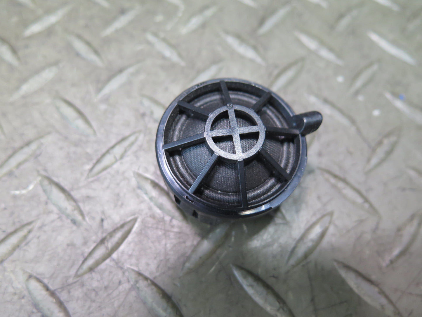 13-20 Mercedes R231 SL550 Set of 3 Front Door Tweeter Speaker OEM