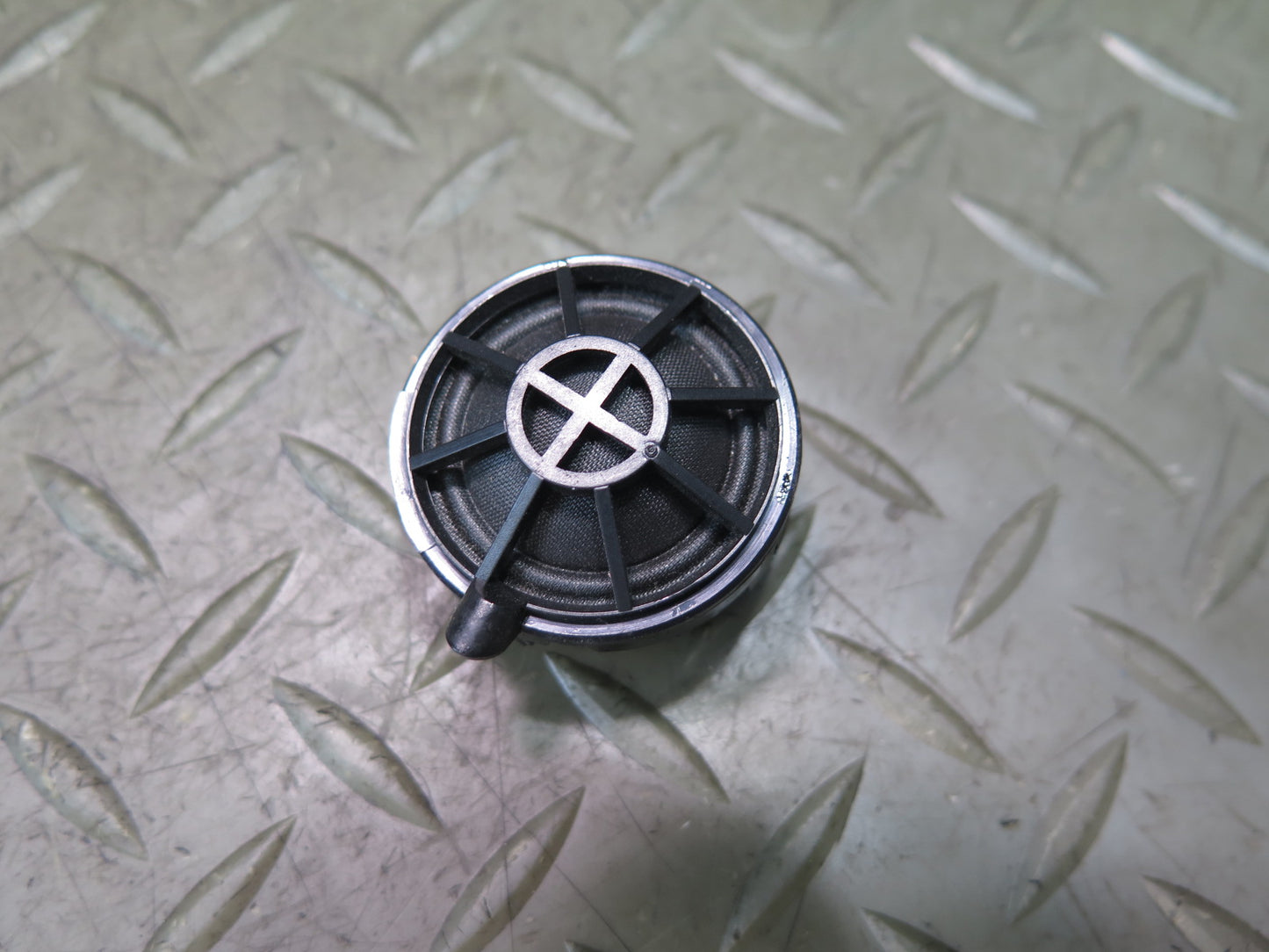 13-20 Mercedes R231 SL550 Set of 3 Front Door Tweeter Speaker OEM