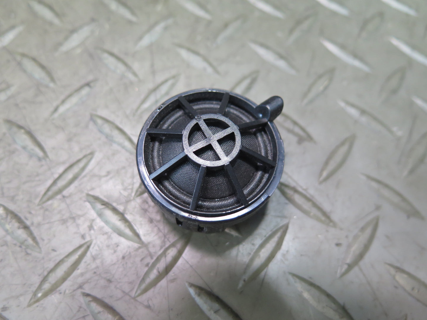 13-20 Mercedes R231 SL550 Set of 3 Front Door Tweeter Speaker OEM