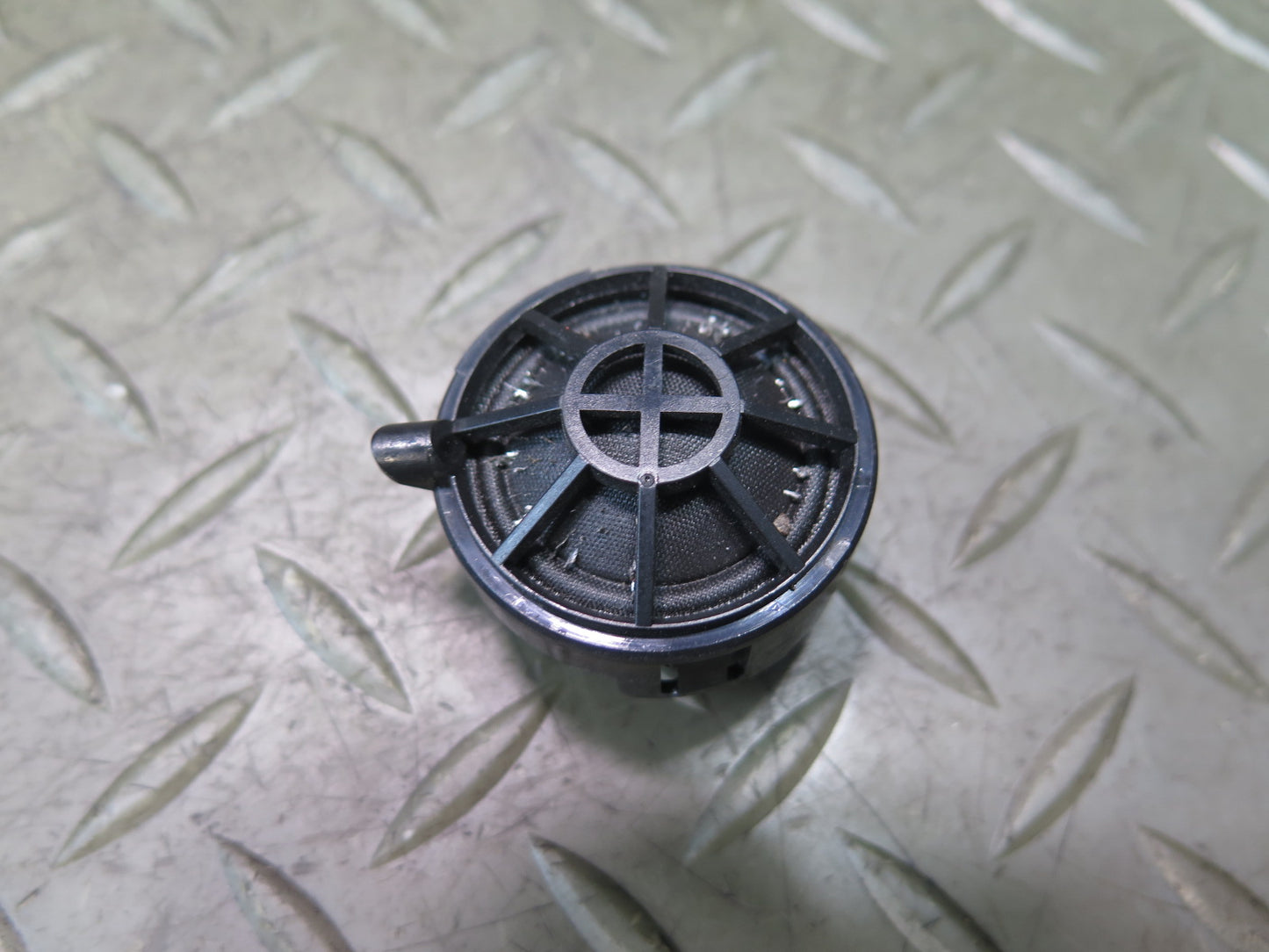 13-20 Mercedes R231 SL550 Set of 3 Front Door Tweeter Speaker OEM