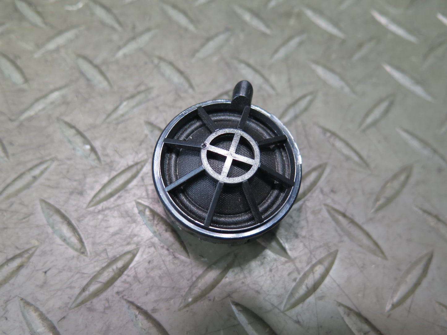 13-20 Mercedes R231 SL550 Set of 3 Front Door Tweeter Speaker OEM
