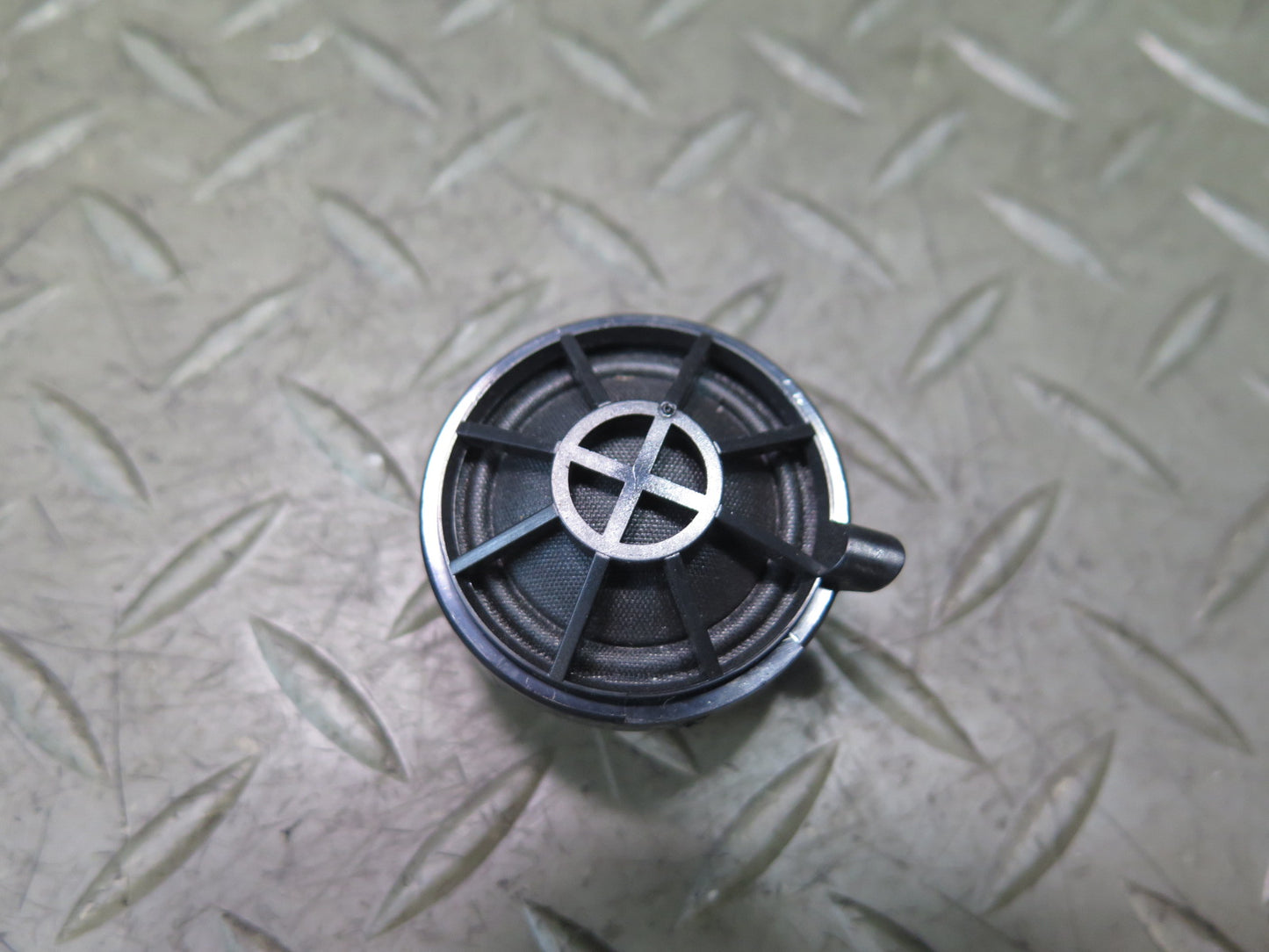 13-20 Mercedes R231 SL550 Set of 3 Front Door Tweeter Speaker OEM
