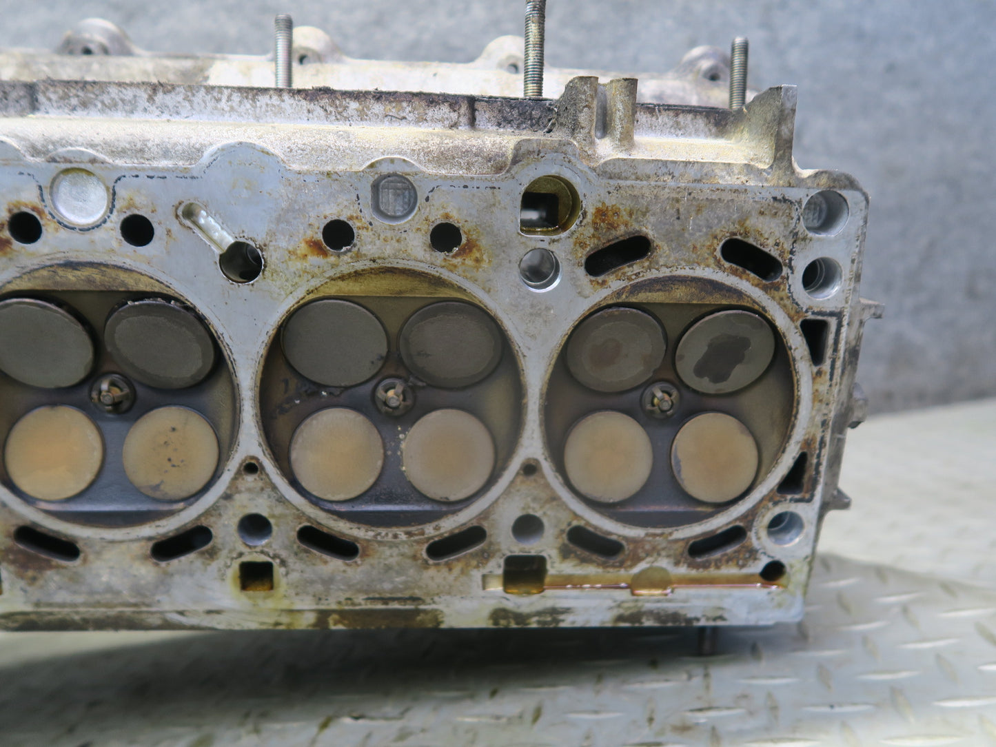 96-99 BMW E36/7 Z3 1.9L M44 Engine Motor Cylinder Head w Camshafts OEM