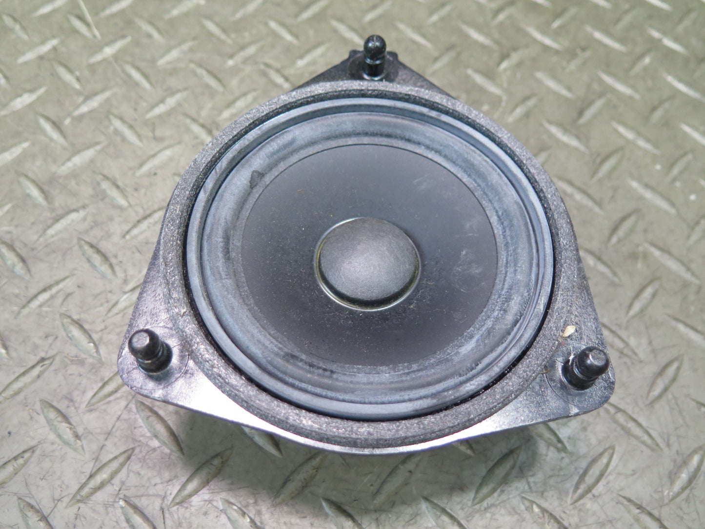 13-20 Mercedes R231 SL550 Set of 2 Front or Rear LOGIC7 Speaker 2318200702 OEM