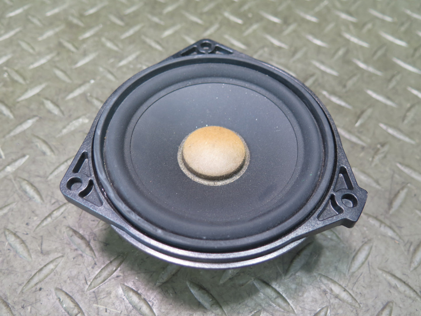 13-20 Mercedes R231 SL550 Dash Front Center Audio Speaker 2318201302 OEM