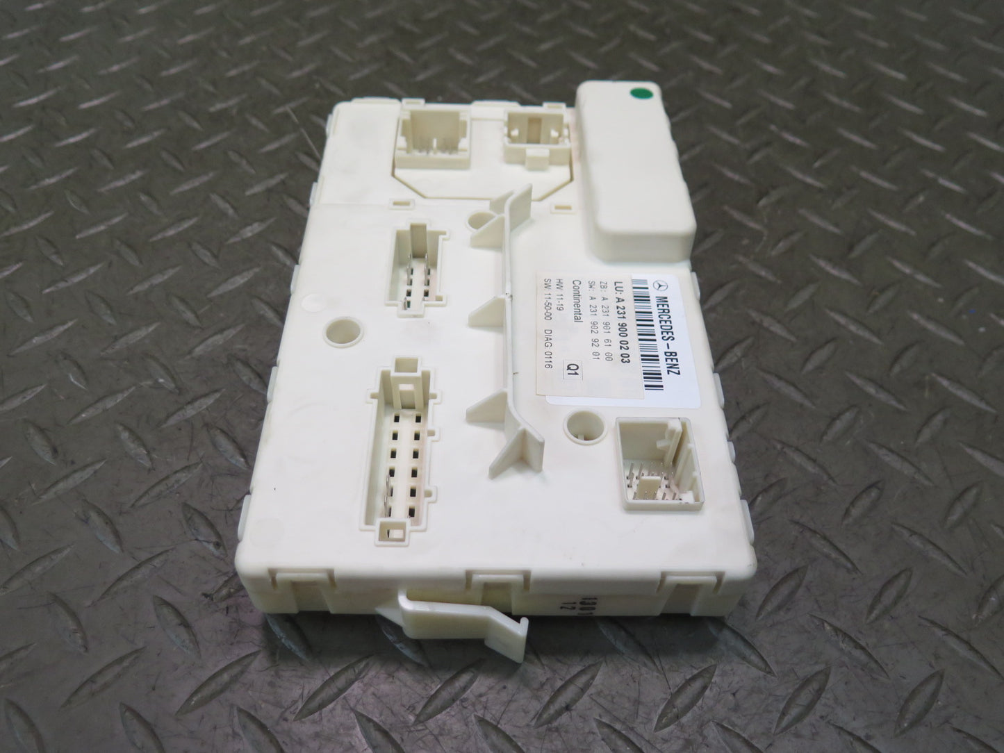 13-20 Mercedes R231 SL550 Convertible Roll Bar Control Module 2319000203 OEM