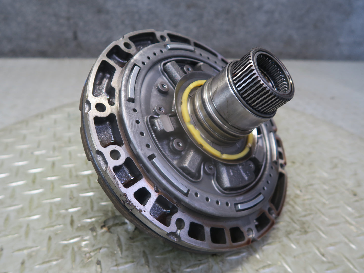 2008-2010 Porsche Cayenne 957 Turbo A48.52 Automatic Transmission Oil Pump